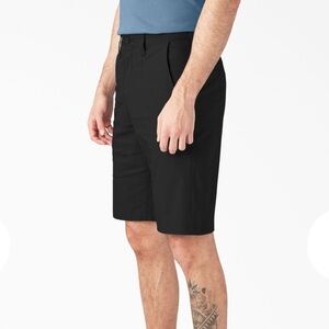 Dickies Black Regular‎ Fit Cooling Temp-iQ Performance Workwear Carpenter Shorts
